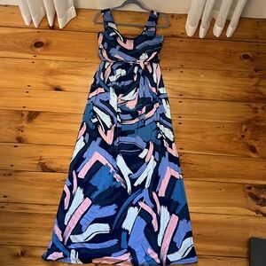 A Pea in the Pod Maternity Maxi Dress. Size Medium.
